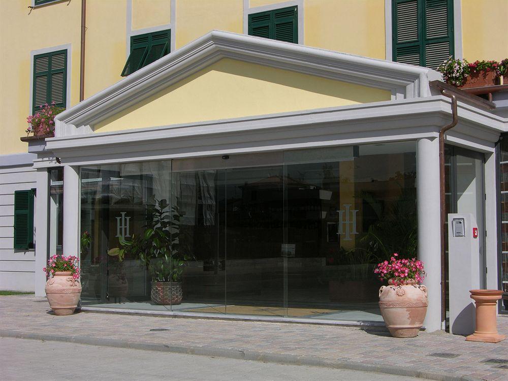 Santa Caterina Park Hotel Sarzana Esterno foto