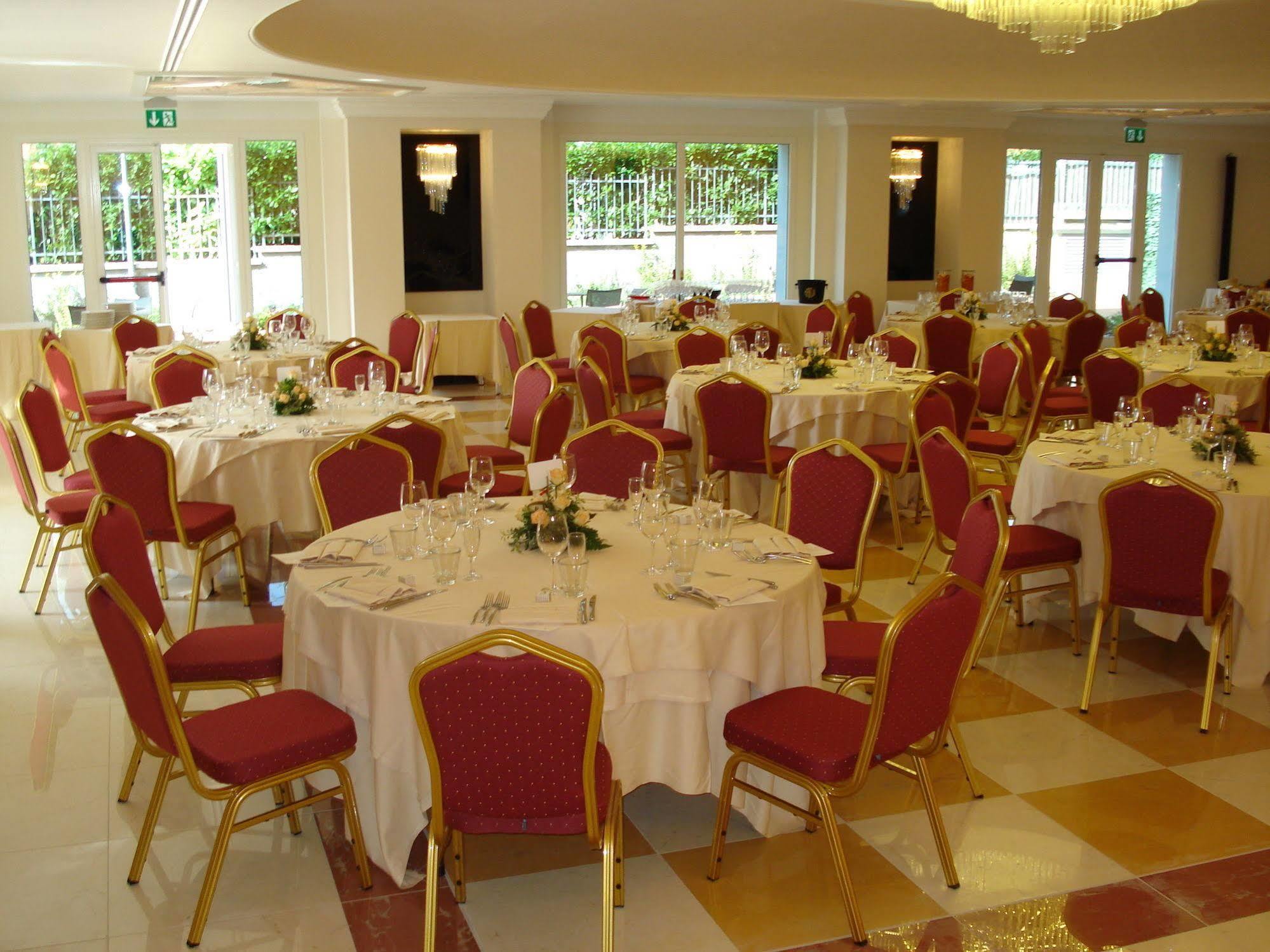 Santa Caterina Park Hotel Sarzana Esterno foto