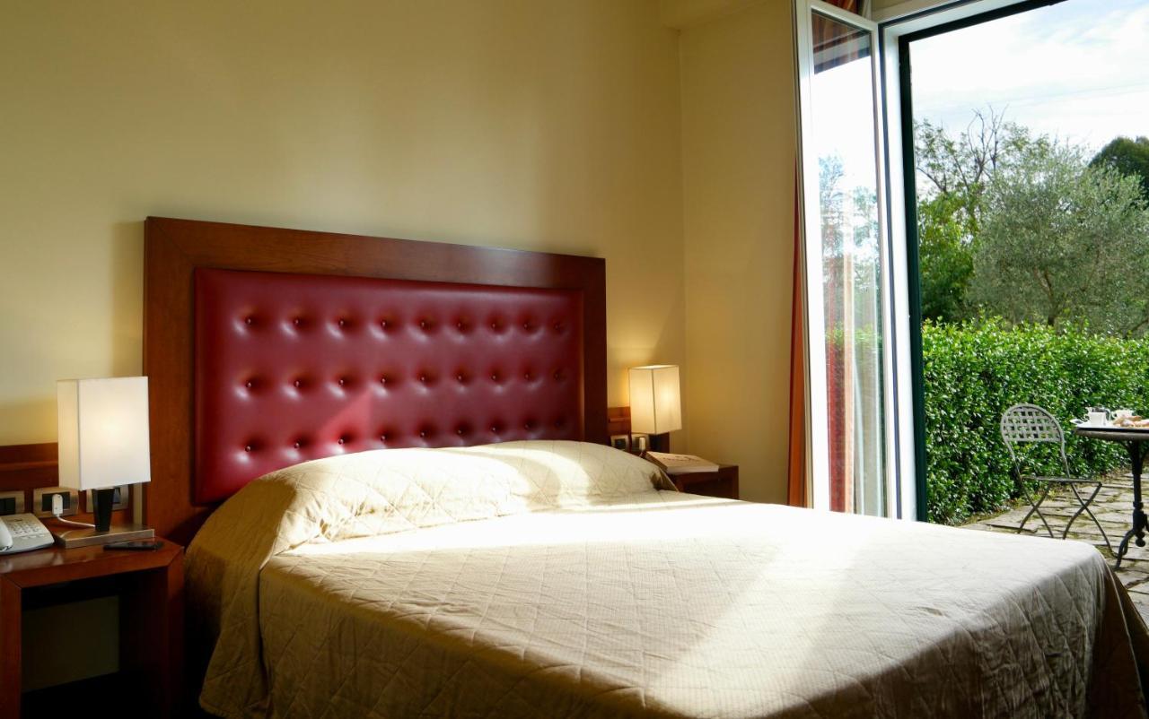 Santa Caterina Park Hotel Sarzana Esterno foto